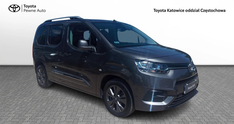 Toyota Proace City Verso cena 122800 przebieg: 4352, rok produkcji 2021 z Kunów małe 254